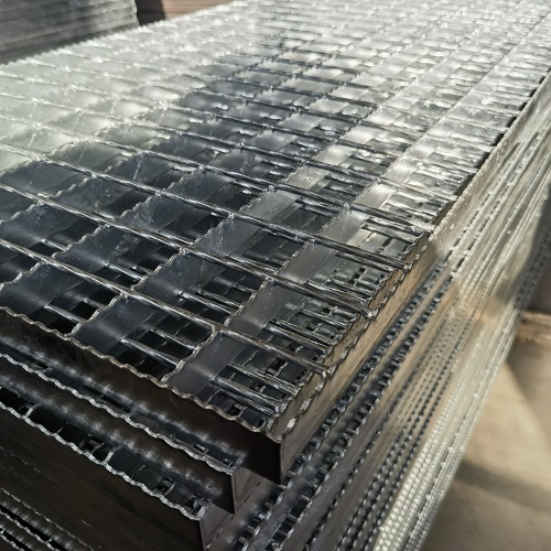 平臺(tái)鋼格柵板生命通道的構(gòu)建指南