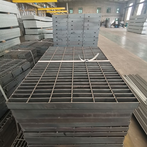 鋼格柵板采購避坑指南：這5個(gè)參數(shù)不懂，小心被坑！