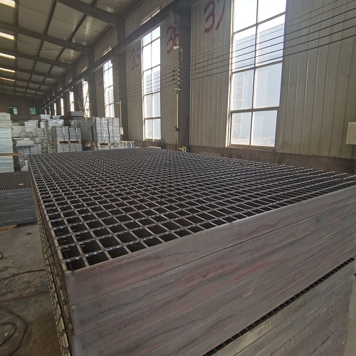 市政道路鋼格柵：排水功能與耐用性的綜合解決方案