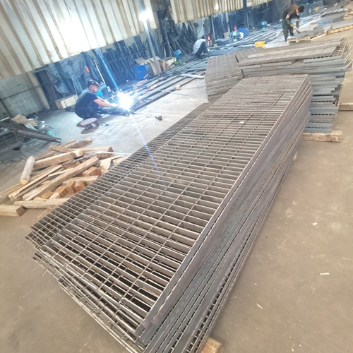 鋼格板背后的努力，遠(yuǎn)比你想象得多