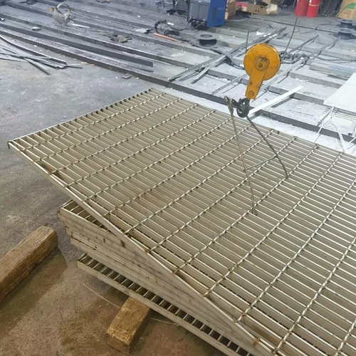 鋼格板在音樂節(jié)舞臺搭建中的表現(xiàn)