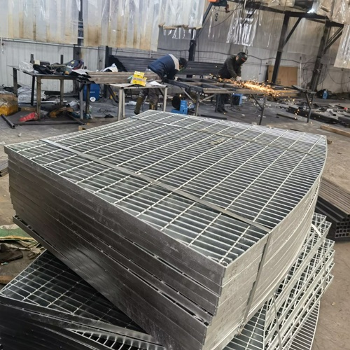 鋼格柵板市場格局正在發(fā)生變化，這些信號要關注