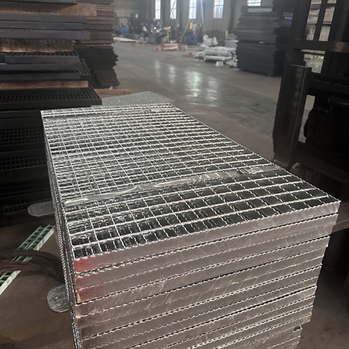 鋼格板為什么越來(lái)越受工程項(xiàng)目歡迎